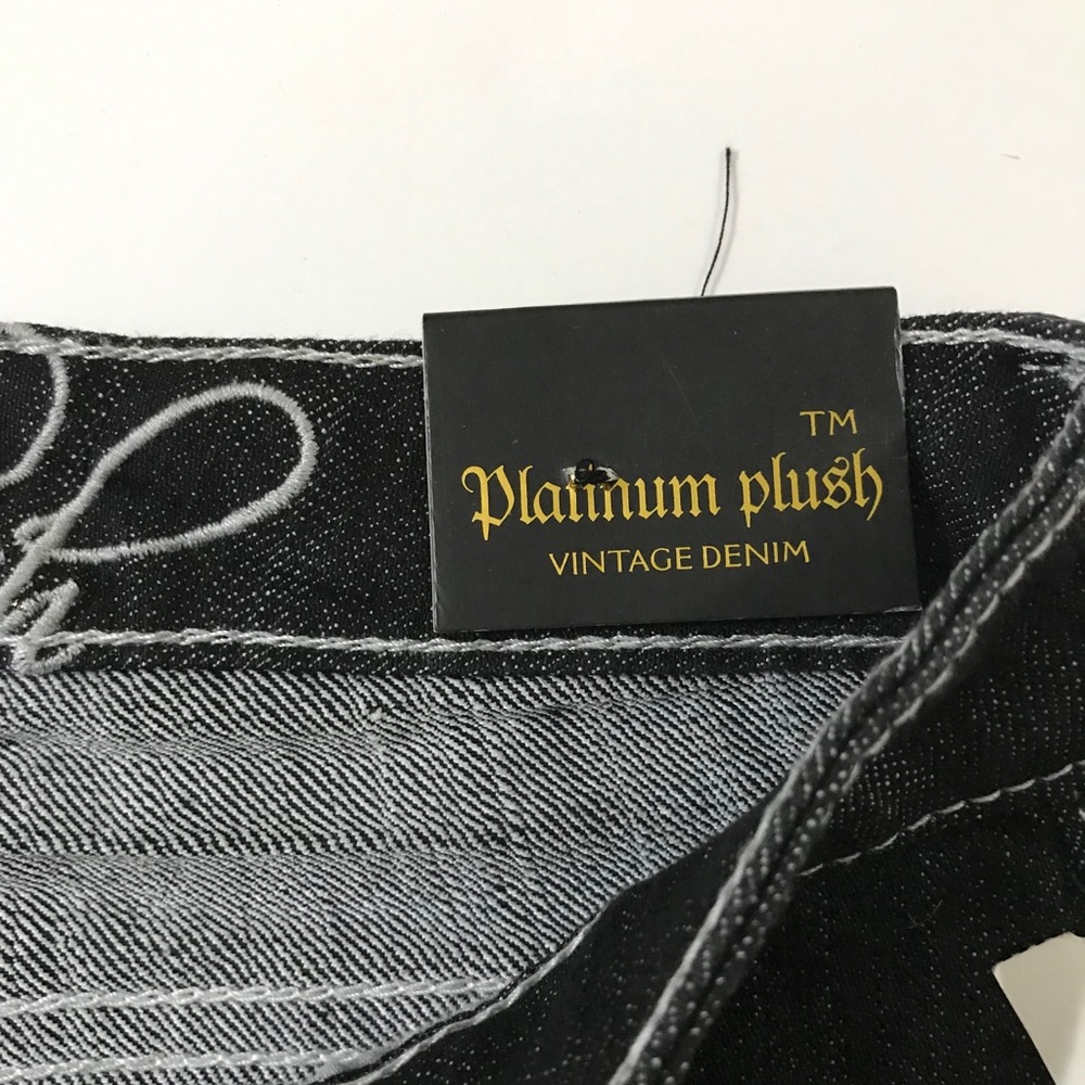 Jeans - Picture 8 of 8